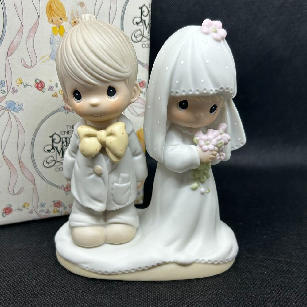 PRECIOUS Moments “The Lord Bless You & Keep You" figurine